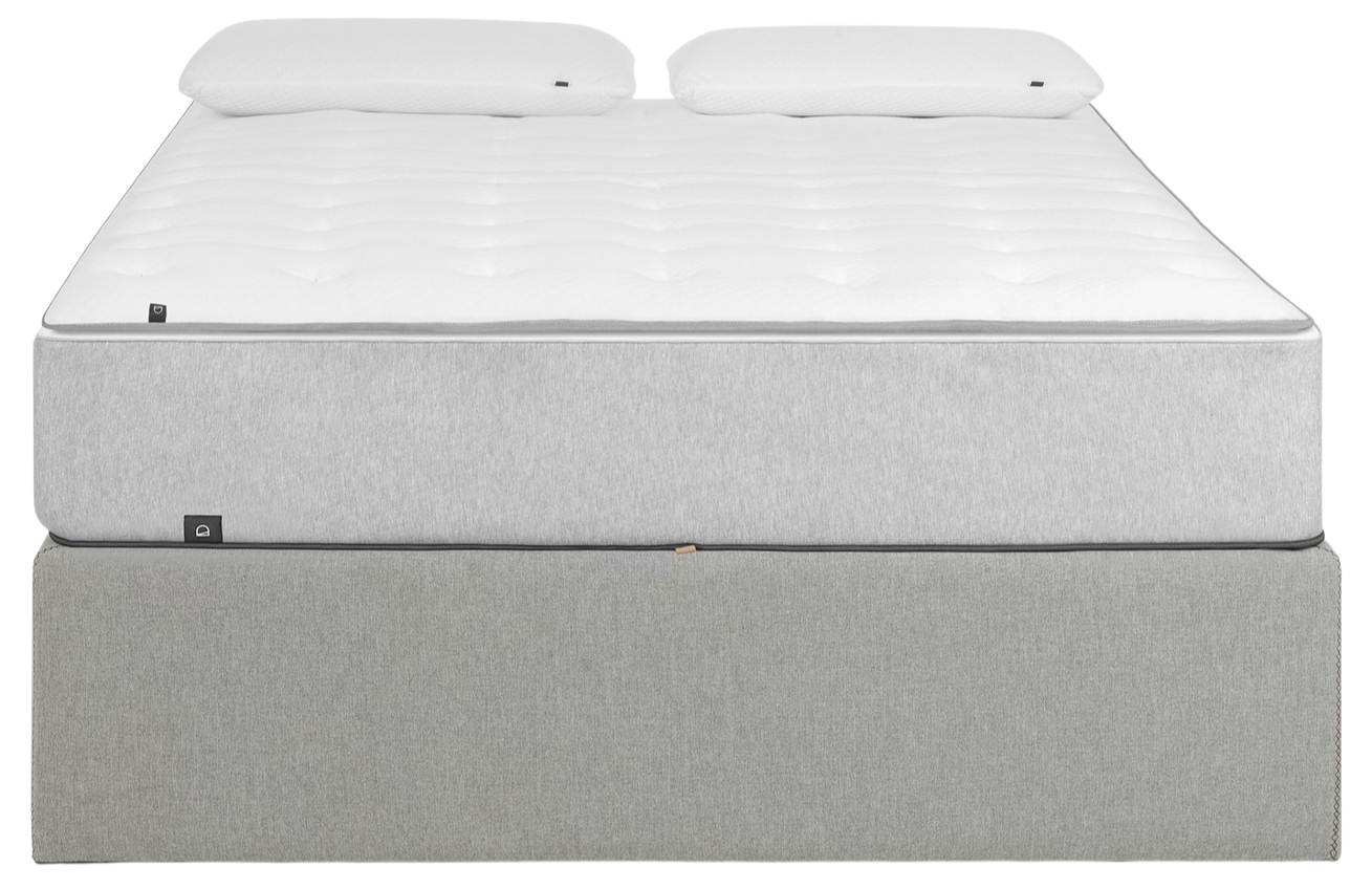 Světle šedá látková postel LaForma Matters 150 x 190 cm