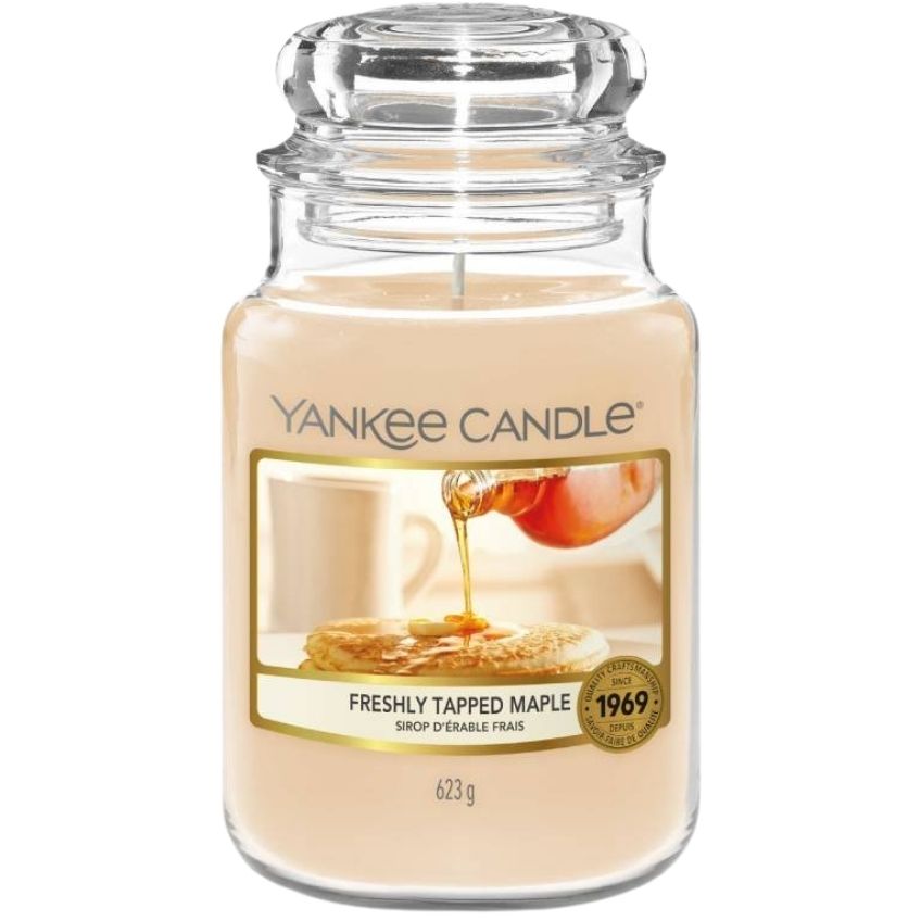 Velká vonná svíčka Yankee Candle Freshly Tapped Maple