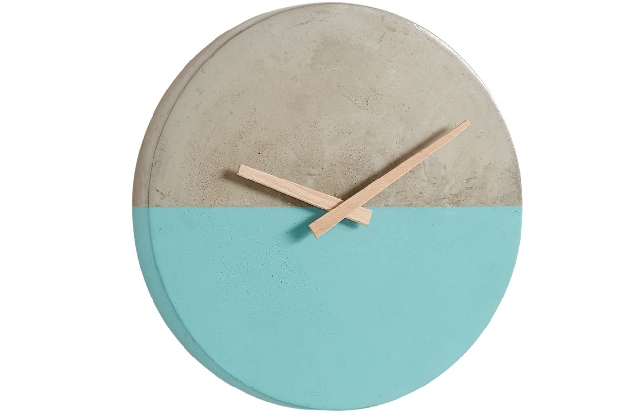 Šedo tyrkysové betonové nástěnné hodiny Kave Home Lenny 27 cm